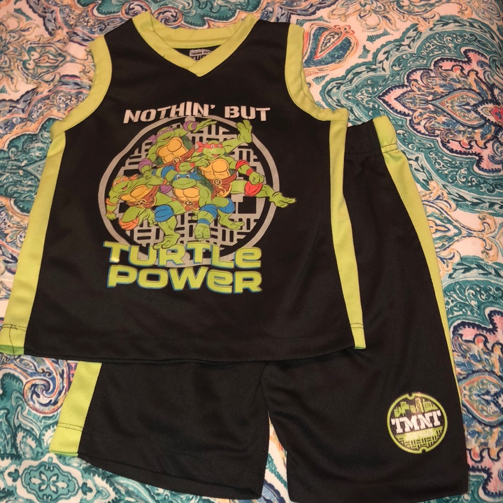 4T Ninja Turtle outfit!